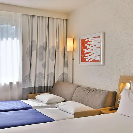 Novotel Purpan Aeroport 4*