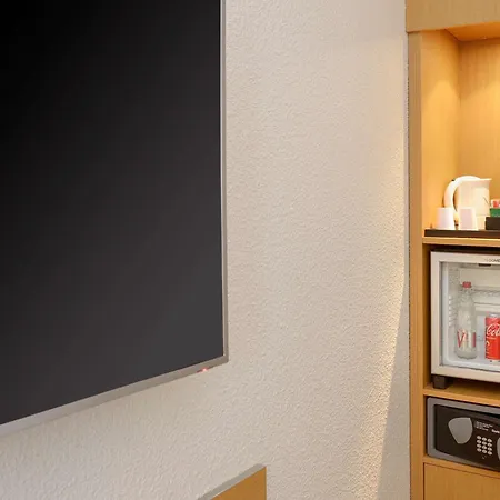 Novotel Purpan Aeroport 4* Тулуза