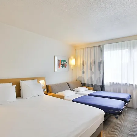 Отель Novotel Purpan Aeroport Тулуза