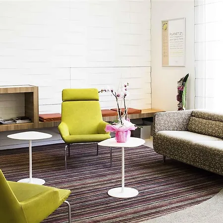 Novotel Purpan Aeroport מלון 4*