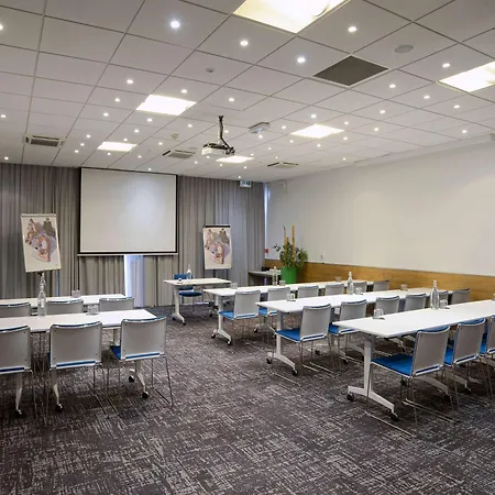 Novotel Purpan Aeroport מלון טולוז