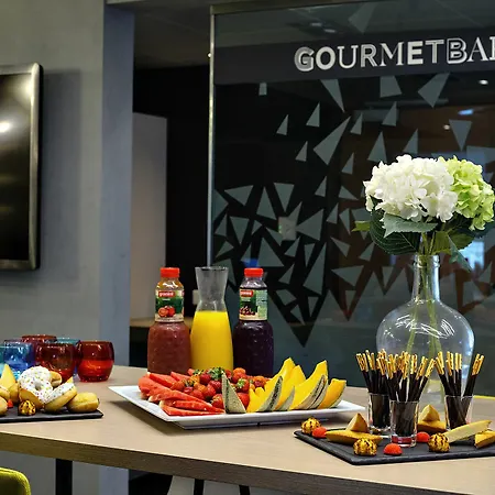 Novotel Purpan Aeroport מלון טולוז
